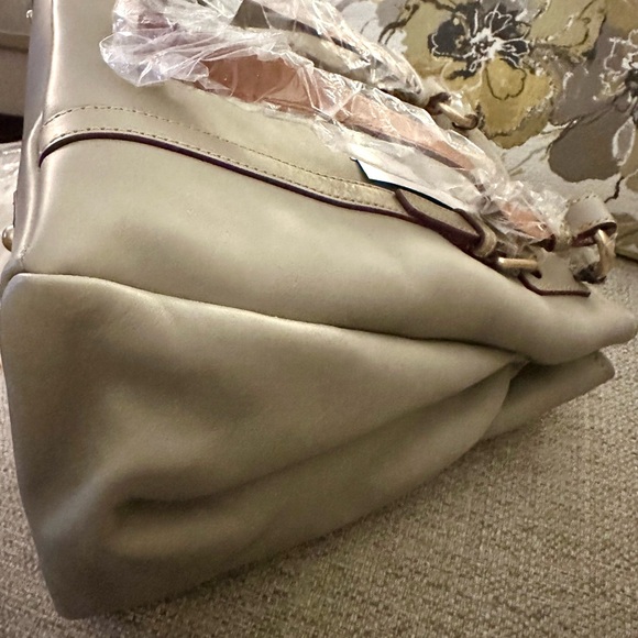 Dooney & Bourke Taupe Leather Tote Bag With Utility Pockets - Picture 4 of 13